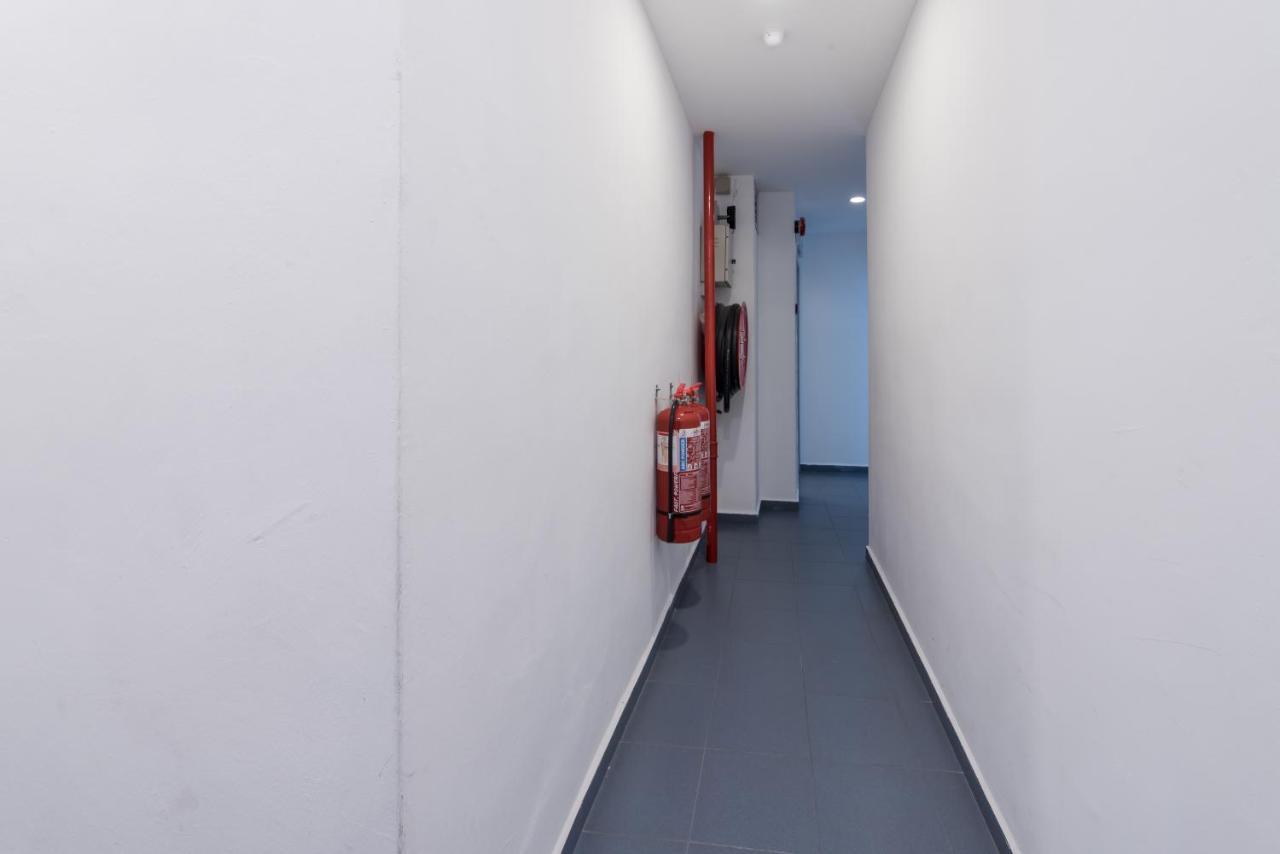 Hollitel Hotel Malacca Exterior photo